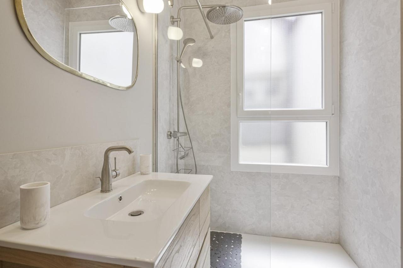 Charming 1Br Flat With Sea View At The Heart Of Biarritz - Welkeys Apartment Bagian luar foto